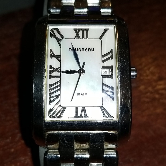 Stunning Tourneau Men's Watch. Works great, new battery! - Picture 2 of 6